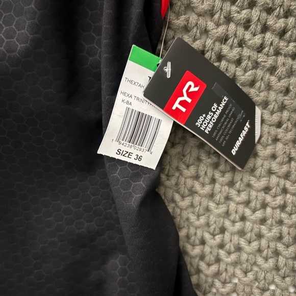 NWT! TYR Women's Black One Piece with Red Trim - Picture 5 of 7